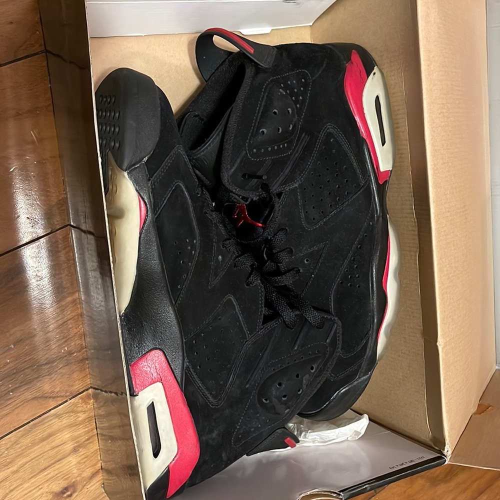 Jordan retro 6 ‘Varsity Red’ size 12 2009